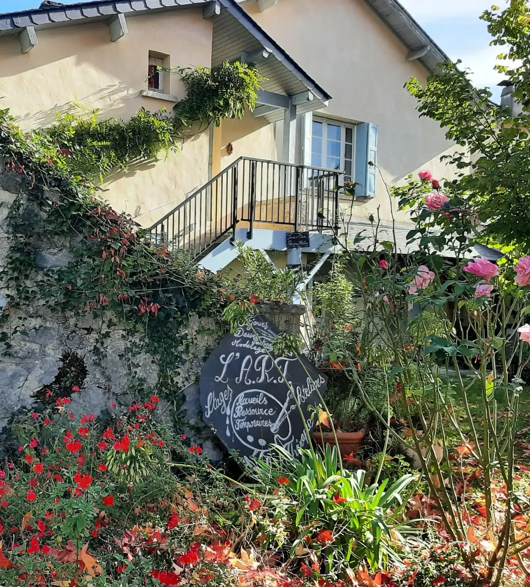 Espace ART à Louvie Jouzon